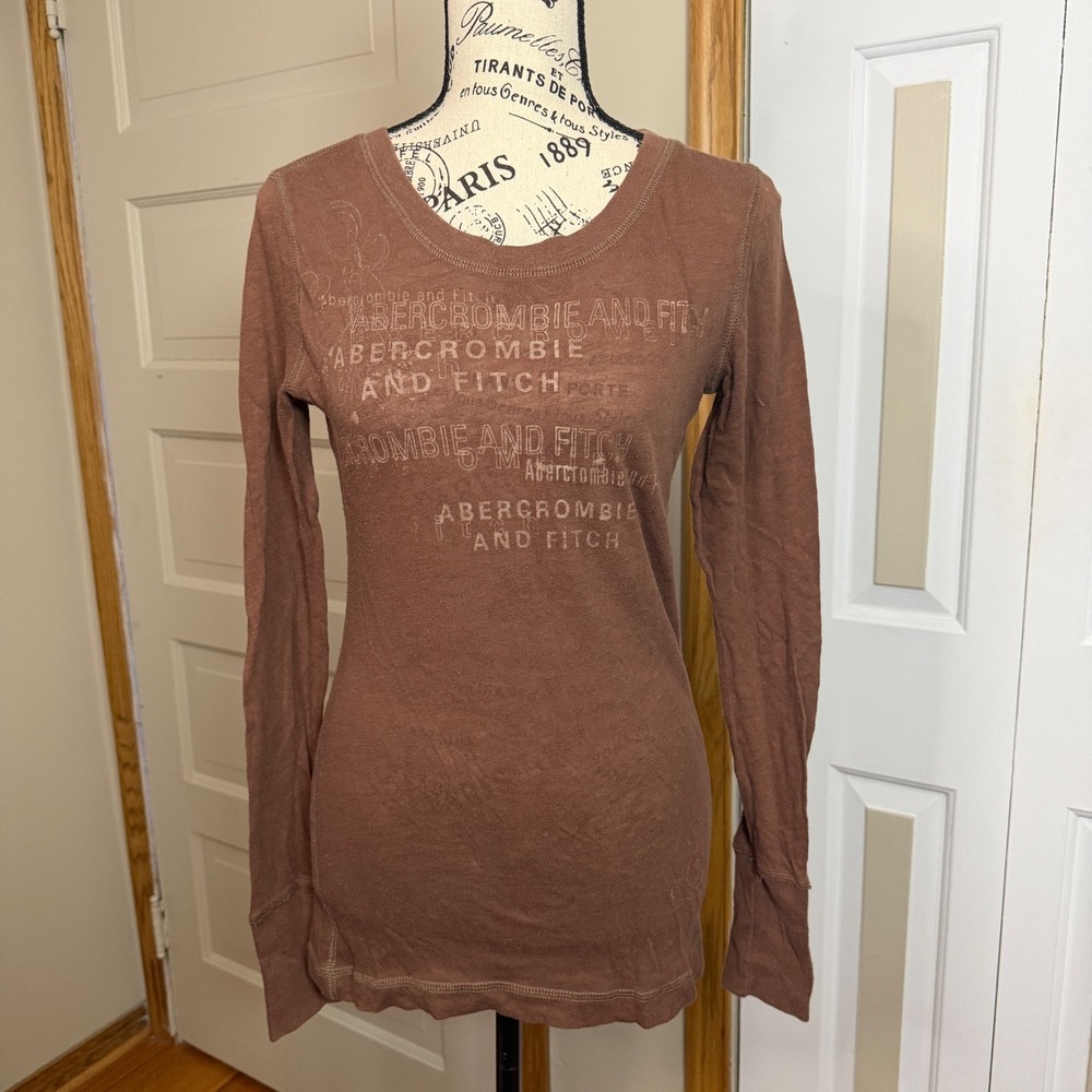 Abercrombie & Fitch Large Brown Graphic Long Sleeve Fitted Tee Retro Streetwear